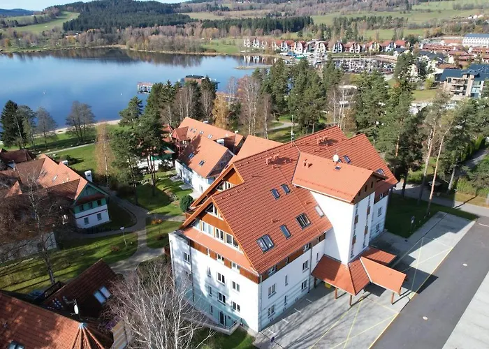 U Plaze Lipna - Riviera Lipno nad Vltavou